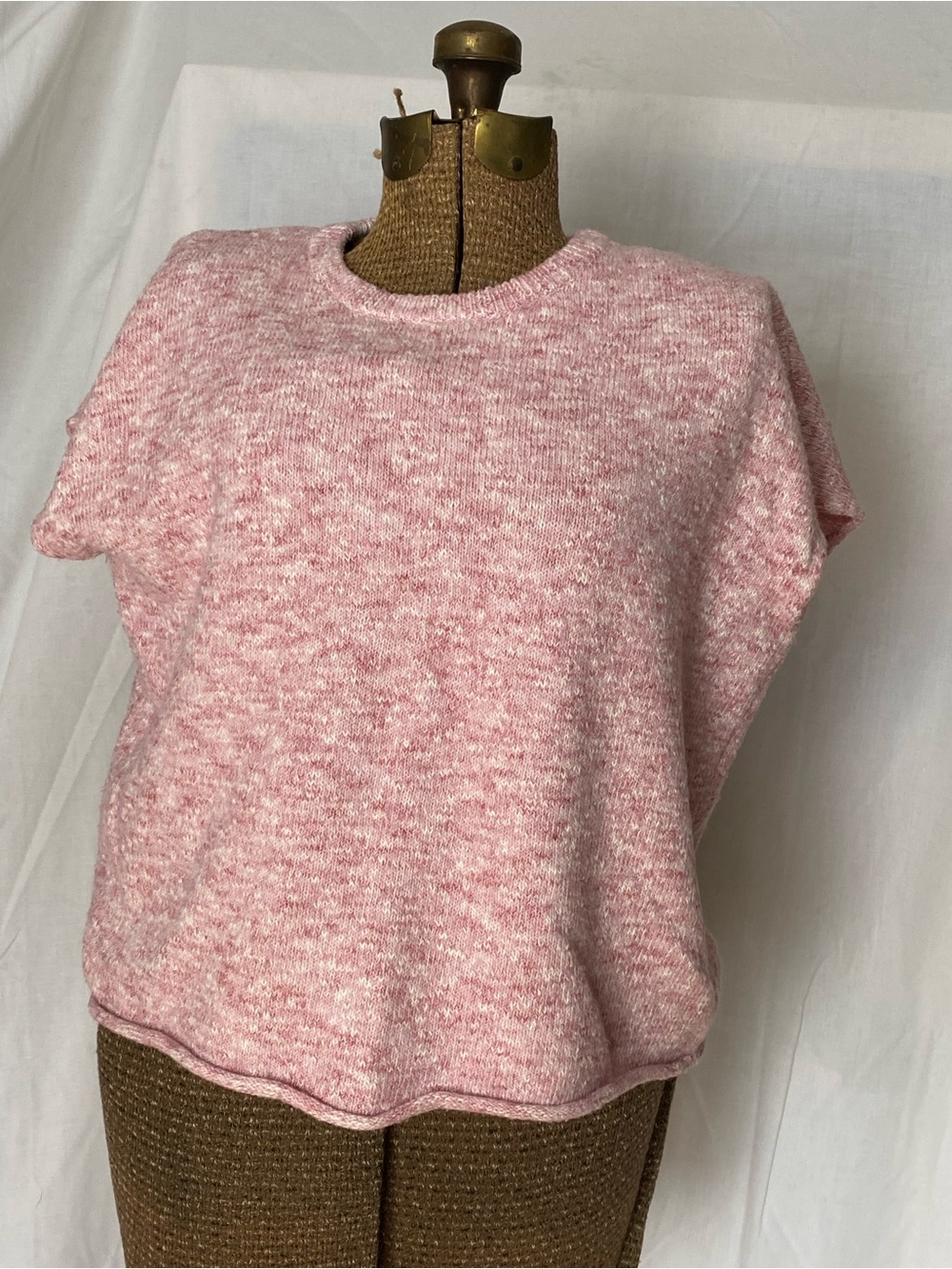 Soft Pink Cropped Women’s Knit Sweater